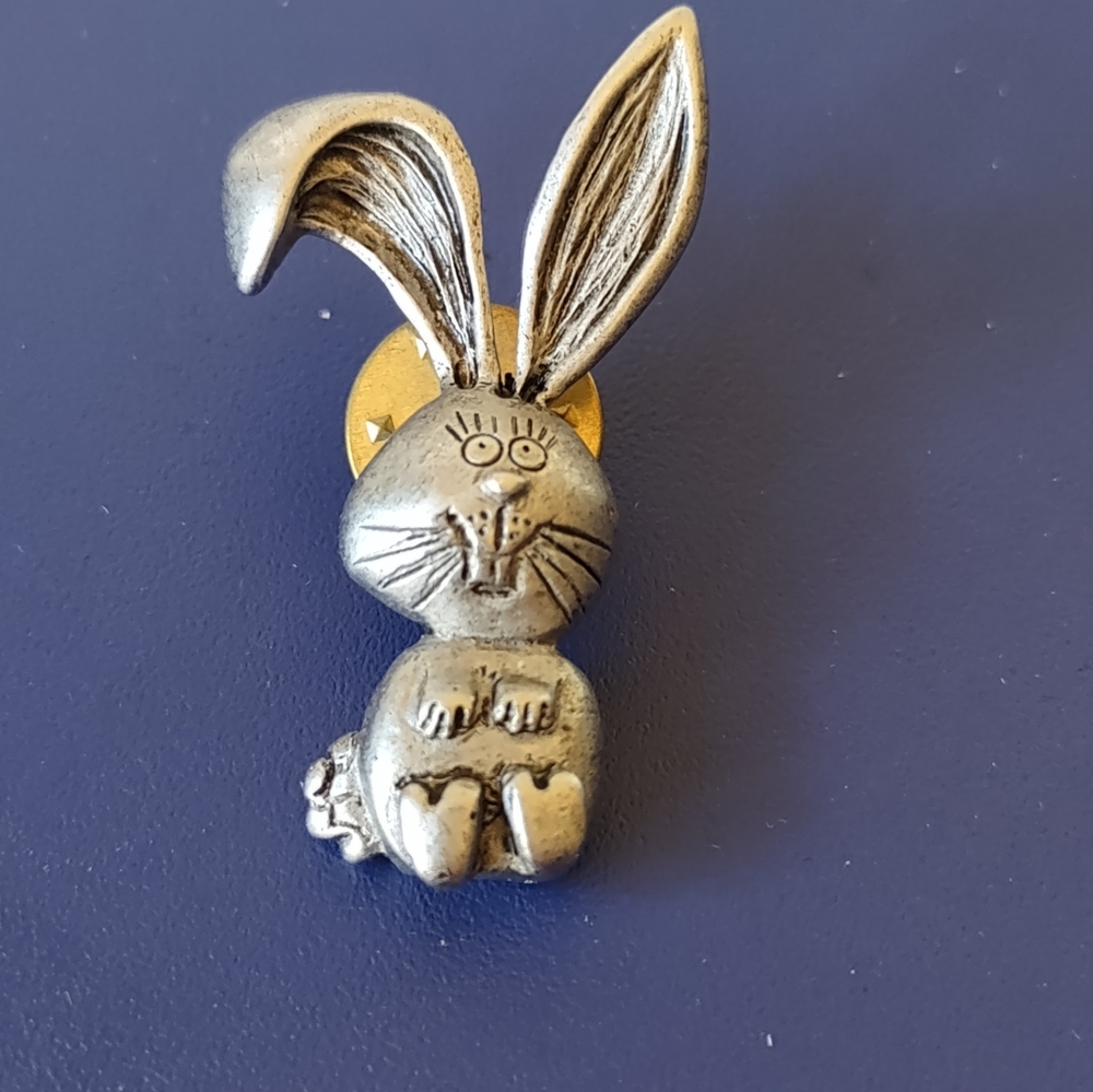 Vintage Silver Bunny Pin
